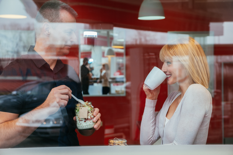 couple_eating_at_petrol_station